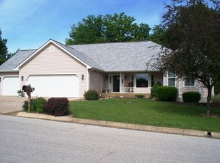 111 Monticello Dr, Washington, MO 63090