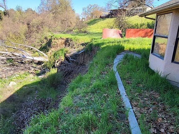 3rd image of 1210 San Ramon Rd