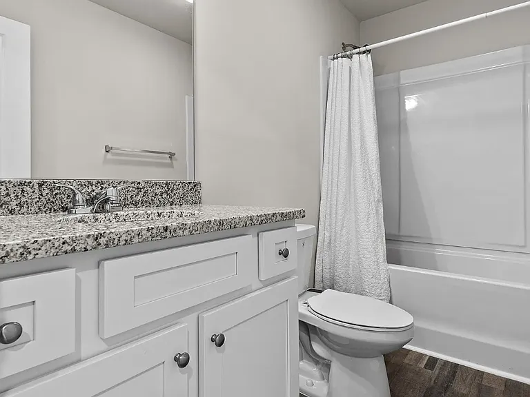 105 Crane Ln #1B — Photo 32