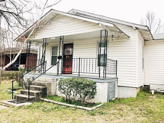 2nd image of 270 Woodlawn Ave