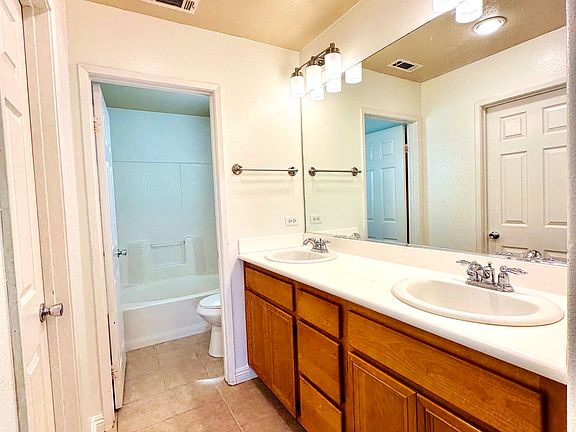 5th image of 3326 Hatten Ln