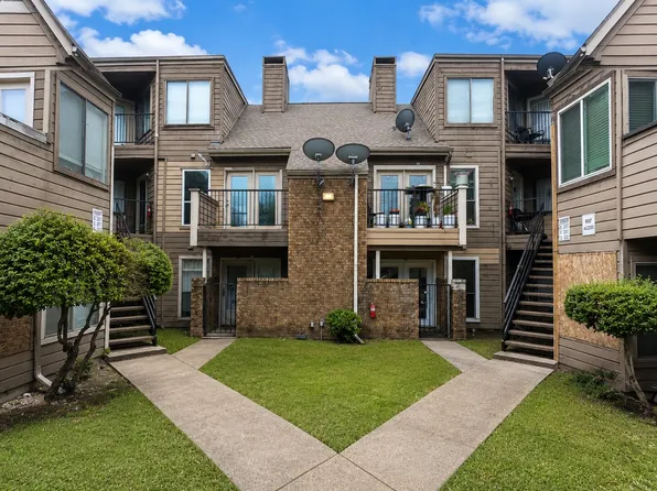 9809 Walnut St #208, Dallas, TX 75243