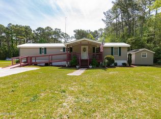 755 Crow Hill Rd, Beaufort, NC 28516