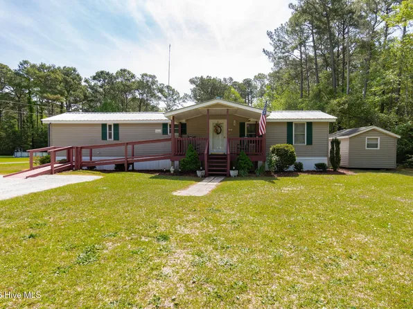 755 Crow Hill Road, Beaufort, NC 28516