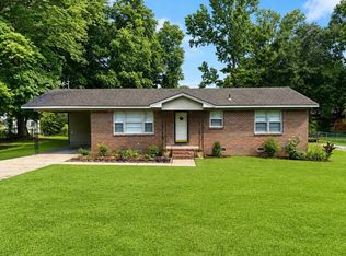 407 Pecan Ave, Albertville, AL 35950