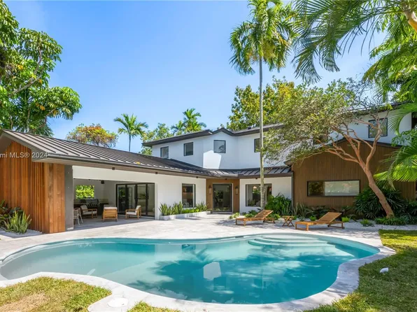 545 SW 29th Rd, Miami, FL 33129