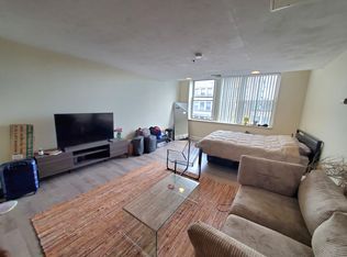 15 Pearl St APT 27, Cambridge, MA 02139