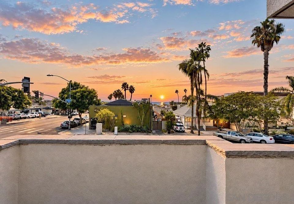1st image of 7509 Draper Ave Unit 210