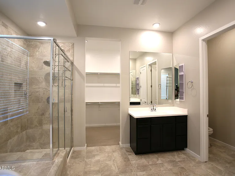 1201 E Cherrywood Pl — Photo 45