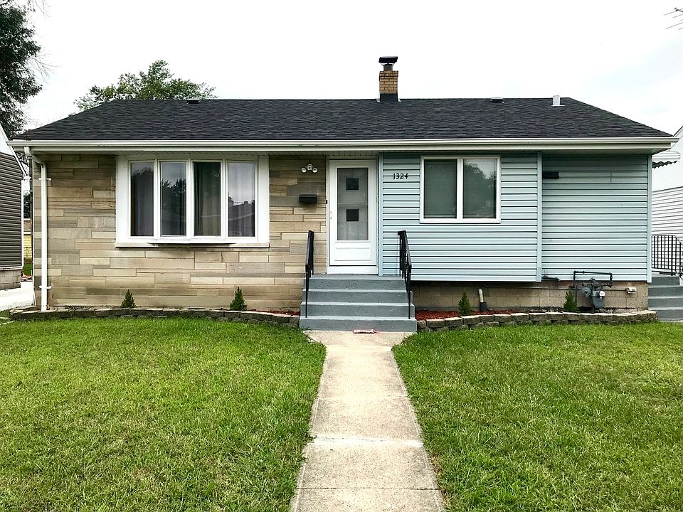 1st image of 1324 Hirsch Ave