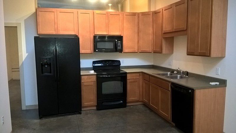 1st image of 1916 Lucas Ave #227