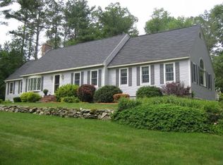 5 Lexington Dr, Hampstead, NH 03841