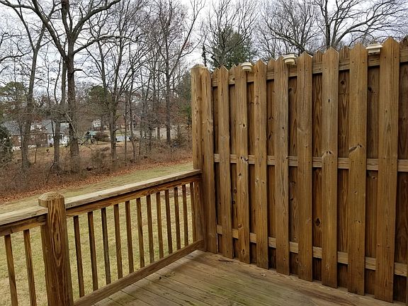 5th image of 235 Mary Ann Dr #10
