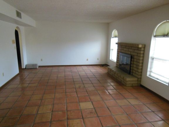 3rd image of 7511 E Cannon Dr