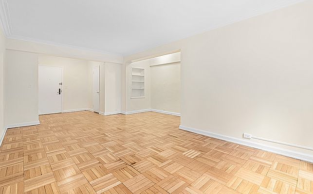 1st image of 220 Madison Ave #5LL