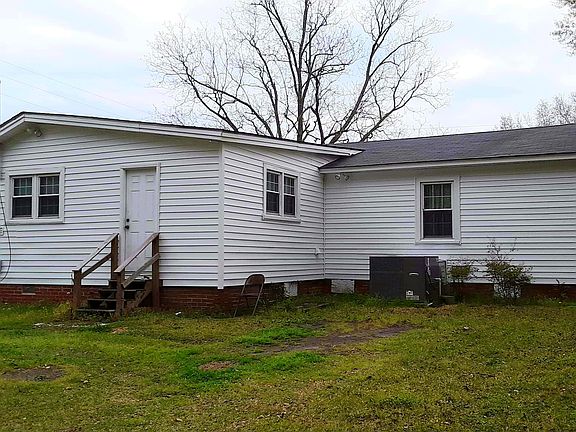 4th image of 103 School St