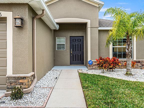 5th image of 10106 Bankston Dr