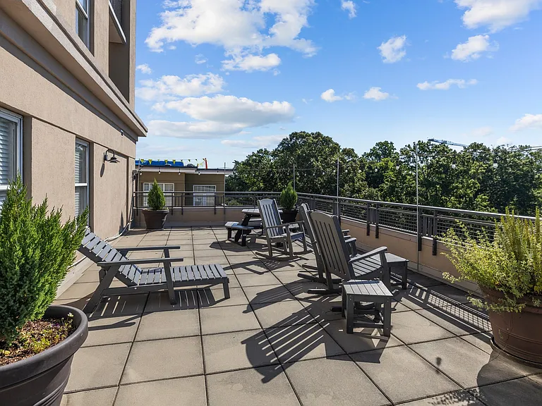 1315 East Blvd #416 — Photo 41