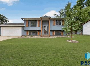 5505 W 16th St, Sioux Falls, SD 57106