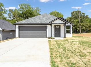 415 E Monterey St, Denison, TX 75021