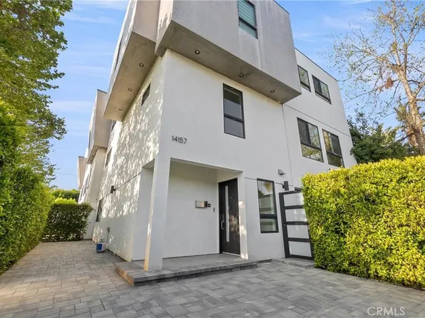 14157 Tiara St #101, Sherman Oaks, CA 91401