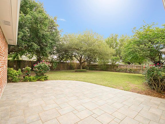 4th image of 301 Mill Pond Dr