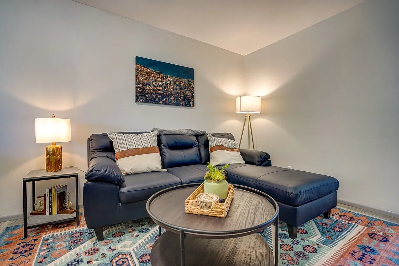 1 bed, 1.0 bath, 441 sqft, $1,863 — Photo 2