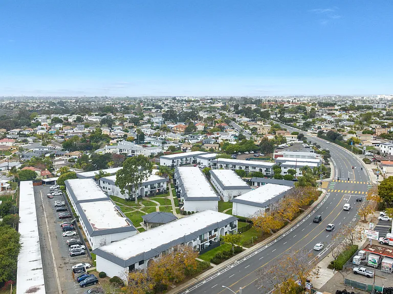 Westgate Apartments in Linda Vista — Photo 17