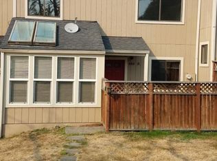 684 Hidden Creek Rd, Arcata, CA 95521