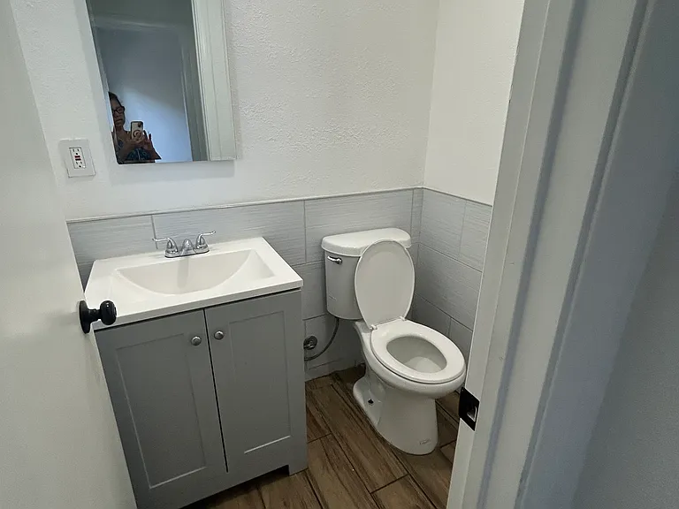 4740 Bandera St — Photo 5