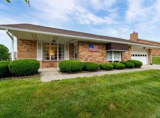 1819 Primrose Ln, Fairborn, OH 45324