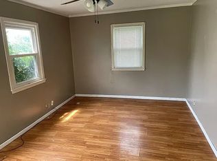 721 S Victory Rd, Norfolk, NE 68701