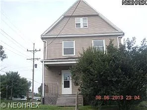1653 Frederick Ave SW photo 1
