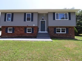 98 Blumel Rd, Middletown, NY 10941