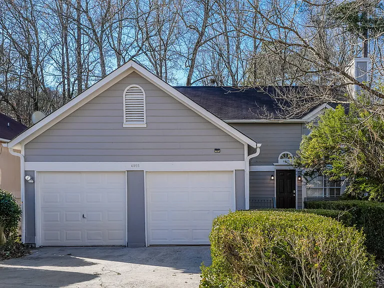 4955 Windsor Downs Ln — Photo 1