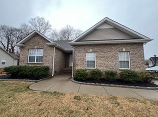 2650 Alex Overlook Way, Clarksville, TN 37043