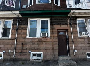 1422 Castleton Ave, Staten Island, NY 10302