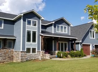 2201 Mount Holly Huntersville Rd, Charlotte, NC 28214