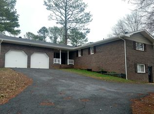 210 Norris Cir, Tunnel Hill, GA 30755