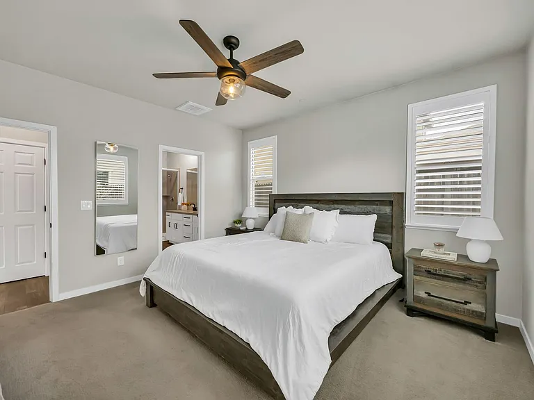 800 Daggerwing Ct — Photo 22