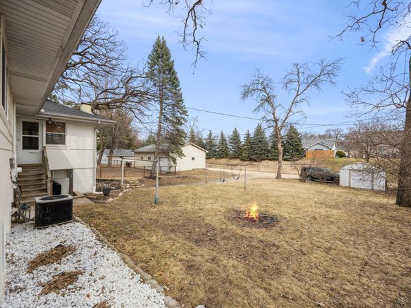 463 Minnesota St S, Bayport, MN 55003