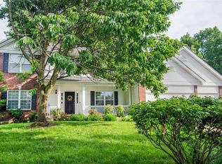 30 Whittington Ct, Saint Charles, MO