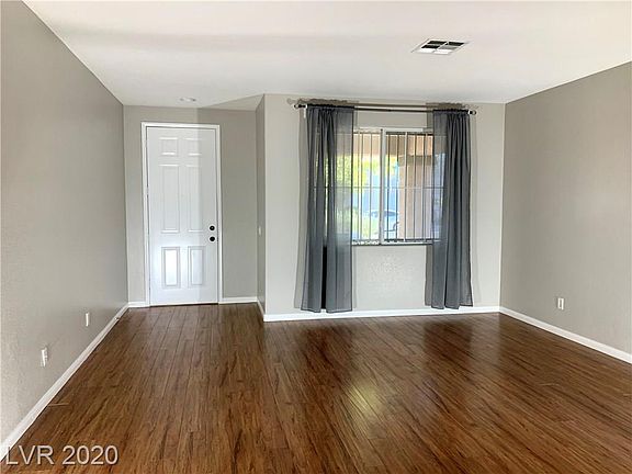 4th image of 9560 Havelock Ct