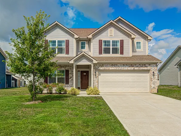 1794 N Clearwater Dr, Greenfield, IN 46140