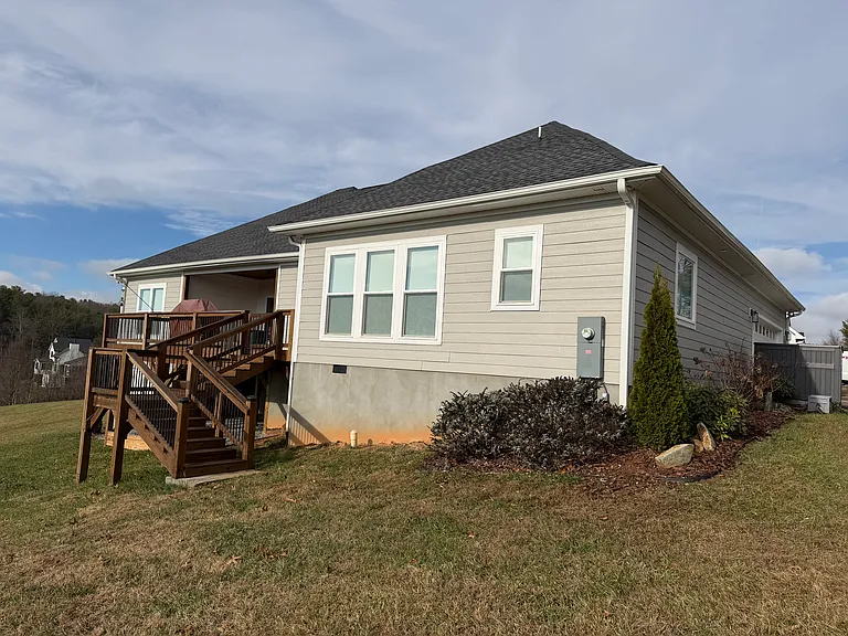 77 Horizon Way — Photo 14