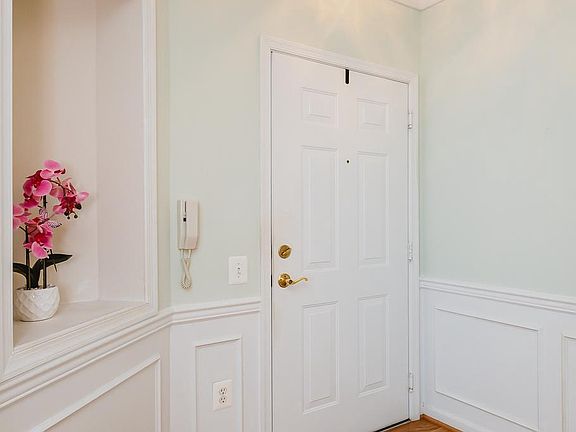 2nd image of 411 Aggies Cir Unit 4