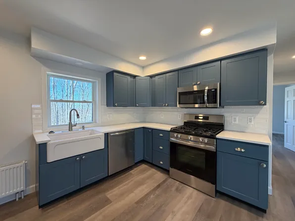 331 Enfield Road, Lincoln, ME 04457
