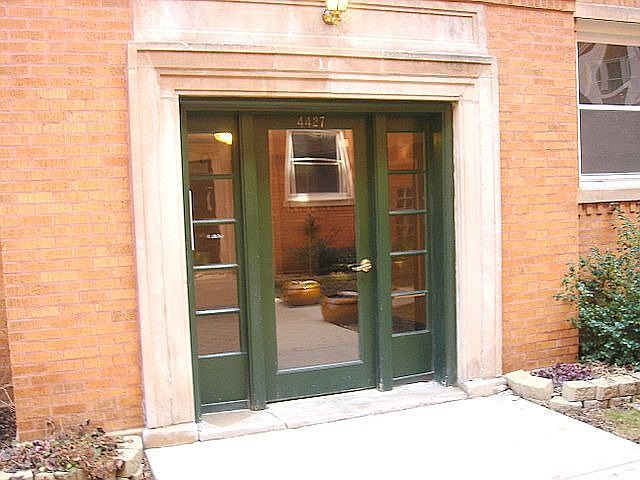 Secure Entranceway!