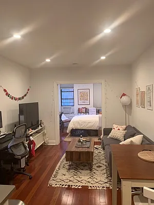 Rented by Landmark Real Estate | media 9