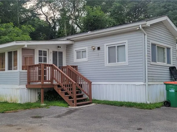 723 Beekman Road #7, Hopewell Junction, NY 12533